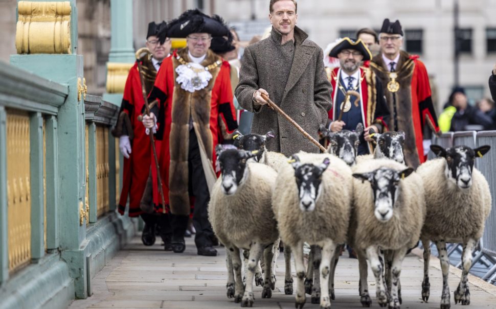 Damian Lewis herding sheep across Southwark Bridge