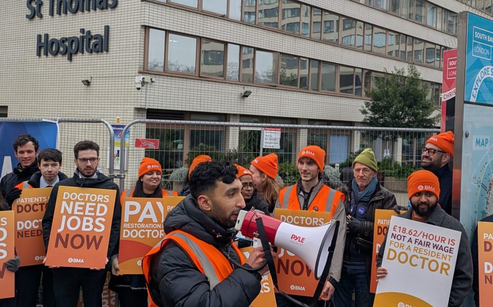 Resident doctors on strike outside St Thomas' Hospital.